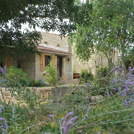 Gite Des Chouettes Muron Exterior photo